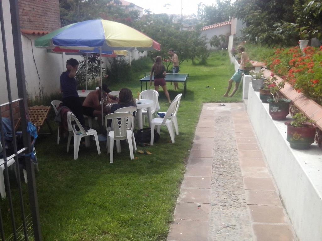 Villa Oropeza Hostel Sucre Bagian luar foto